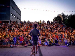 ¡Magia, humor y lo que surja!
