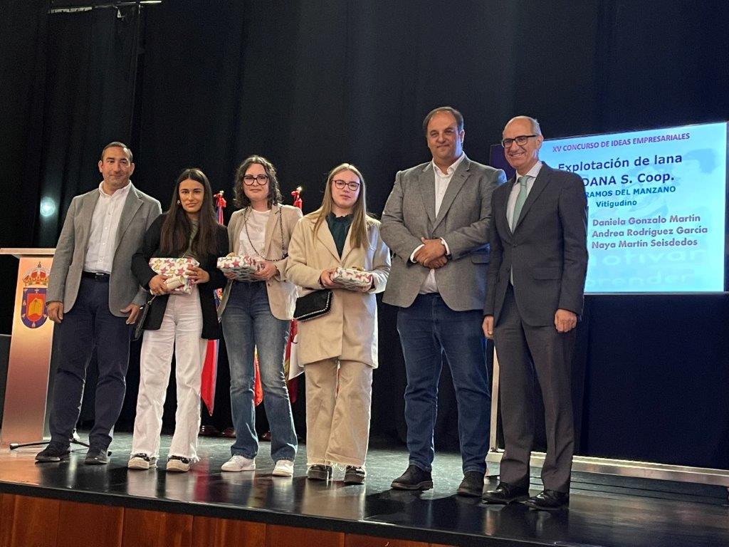 A. PRIMER PREMIO