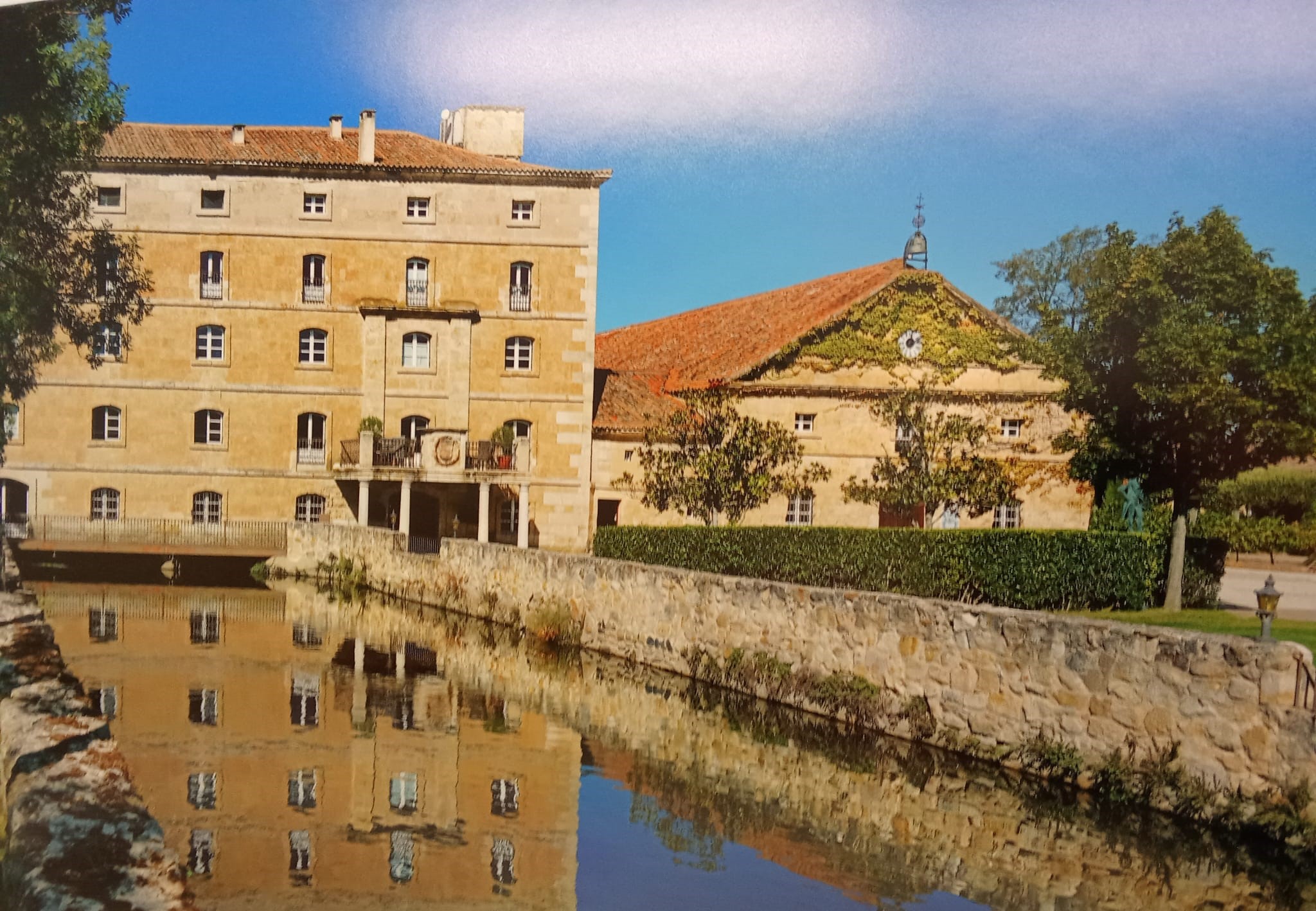 Luz con el tiempo dentro. Monumentos de La Armuña