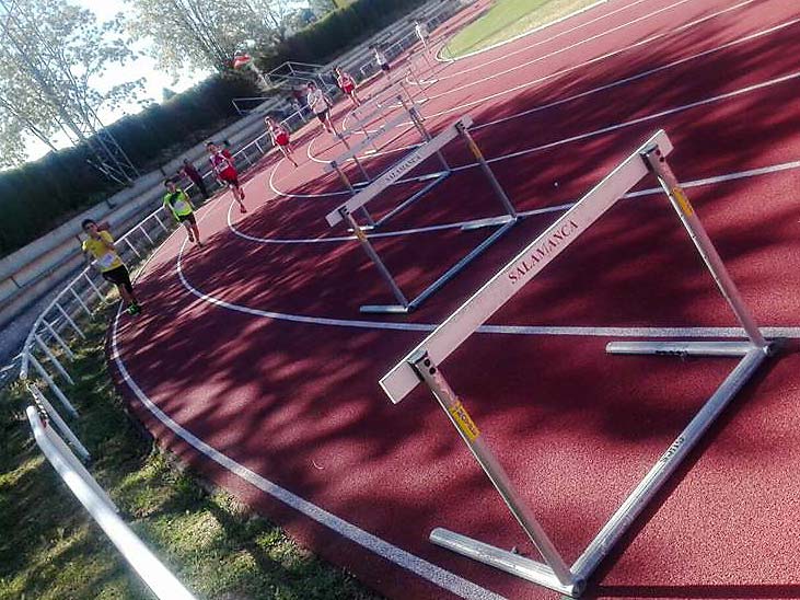 Atletismo en pista al aire libre