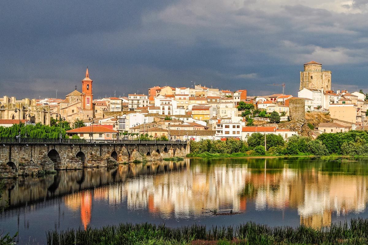 Imagen del pueblo de Alba de Tormes