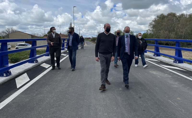 La Diputación construye un nuevo puente en Bóveda del Río Almar gracias a una inversión de más de 200.000 euros
