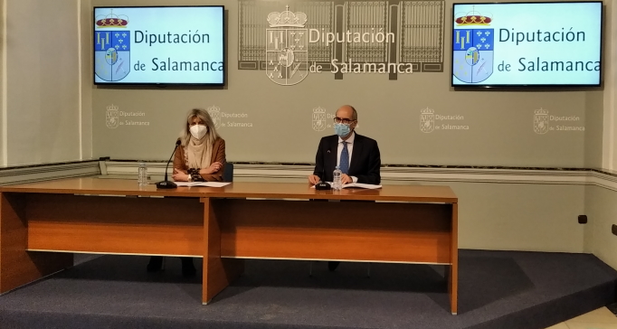 La Diputada de Bienestar Social, Eva Picado, y el presidente de la Diputación de Salamanca, Javier Iglesias.