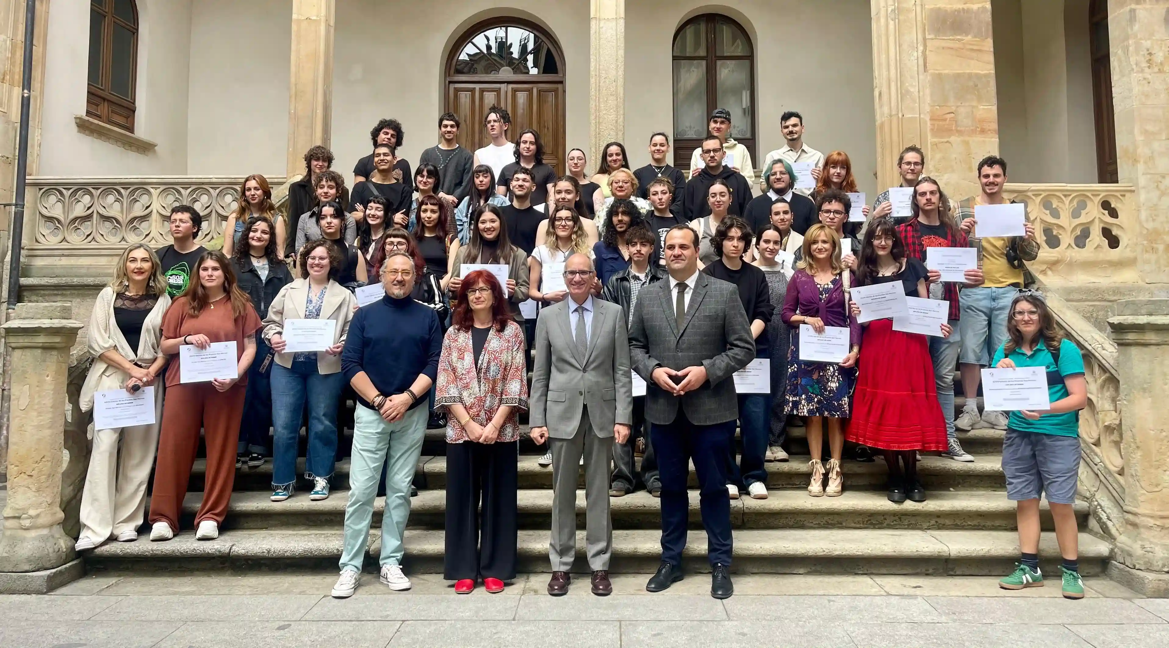 La sala de exposiciones La Salina acoge una muestra de pintura de los XXVIII Premios San Marcos