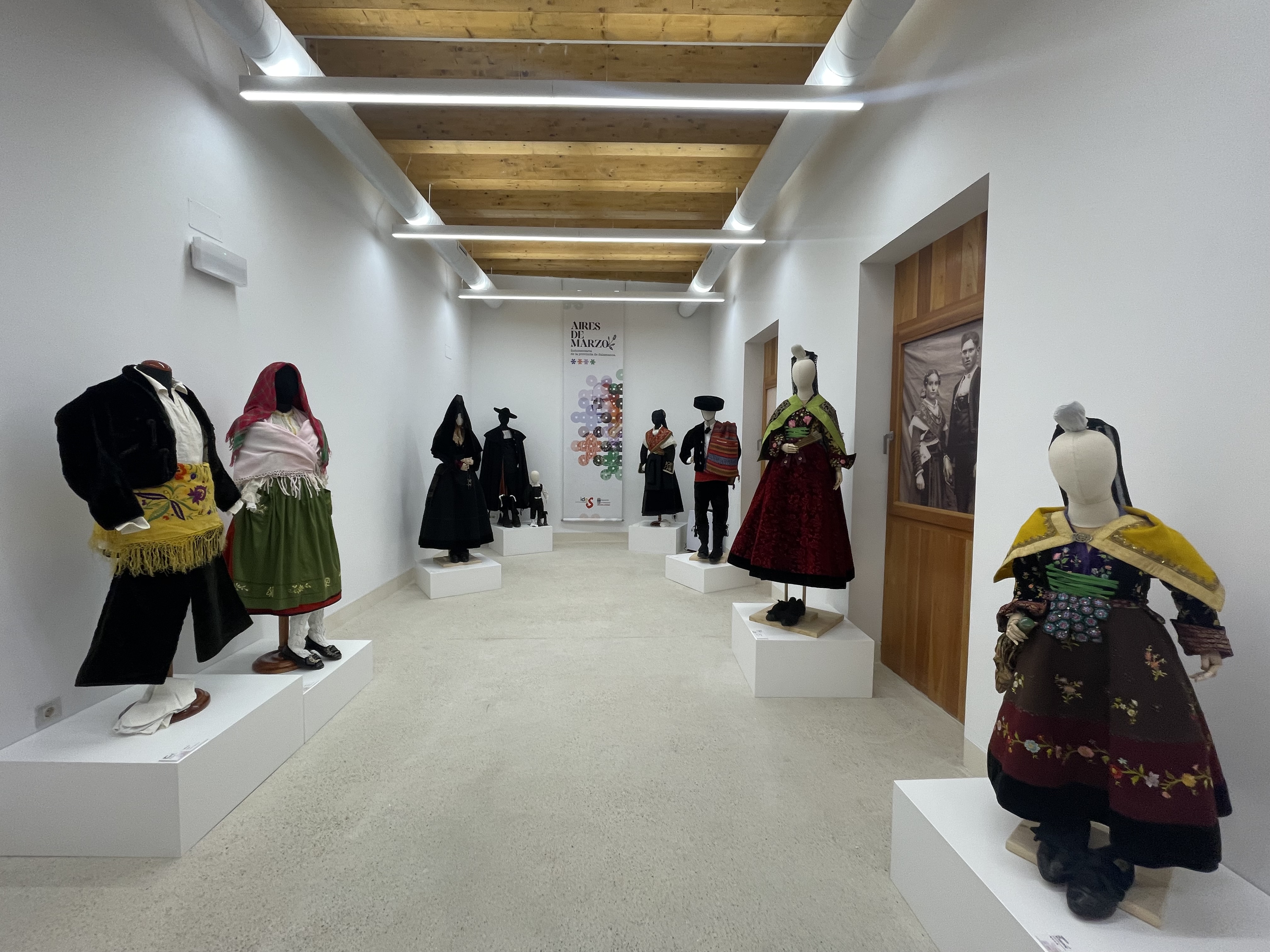 Más de 2.200 visitas en un mes a la exposición del Ides 