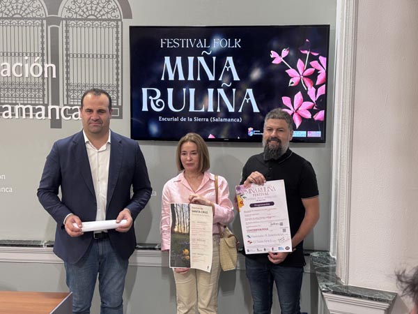 Escurial de la Sierra acoge el Festival folk ¿Miña Ruliña¿ con el impulso del Área de Cultura de la Diputación
