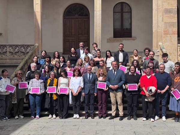La Diputación inaugura en la sala La Salina la muestra de la XXIX edición de los Premios San Marcos