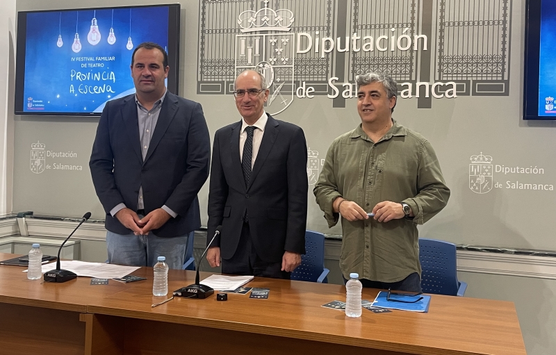 El presidente de la Diputación de Salamanca, Javier Iglesias, el diputado de cultura David Mingo,  y el coordinador de Civitas, Manuel González.