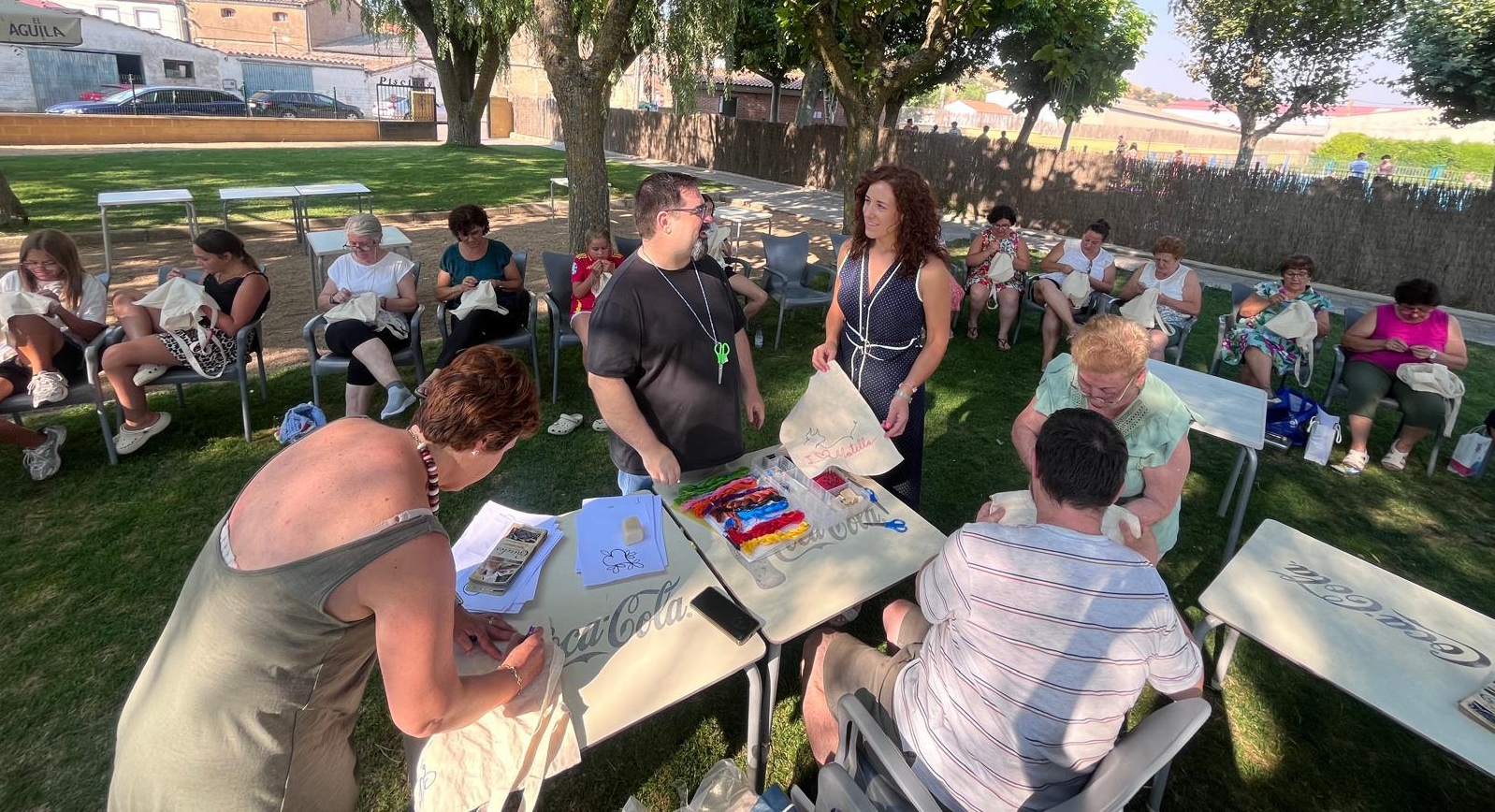 Pilar Sánchez visita el taller número 100