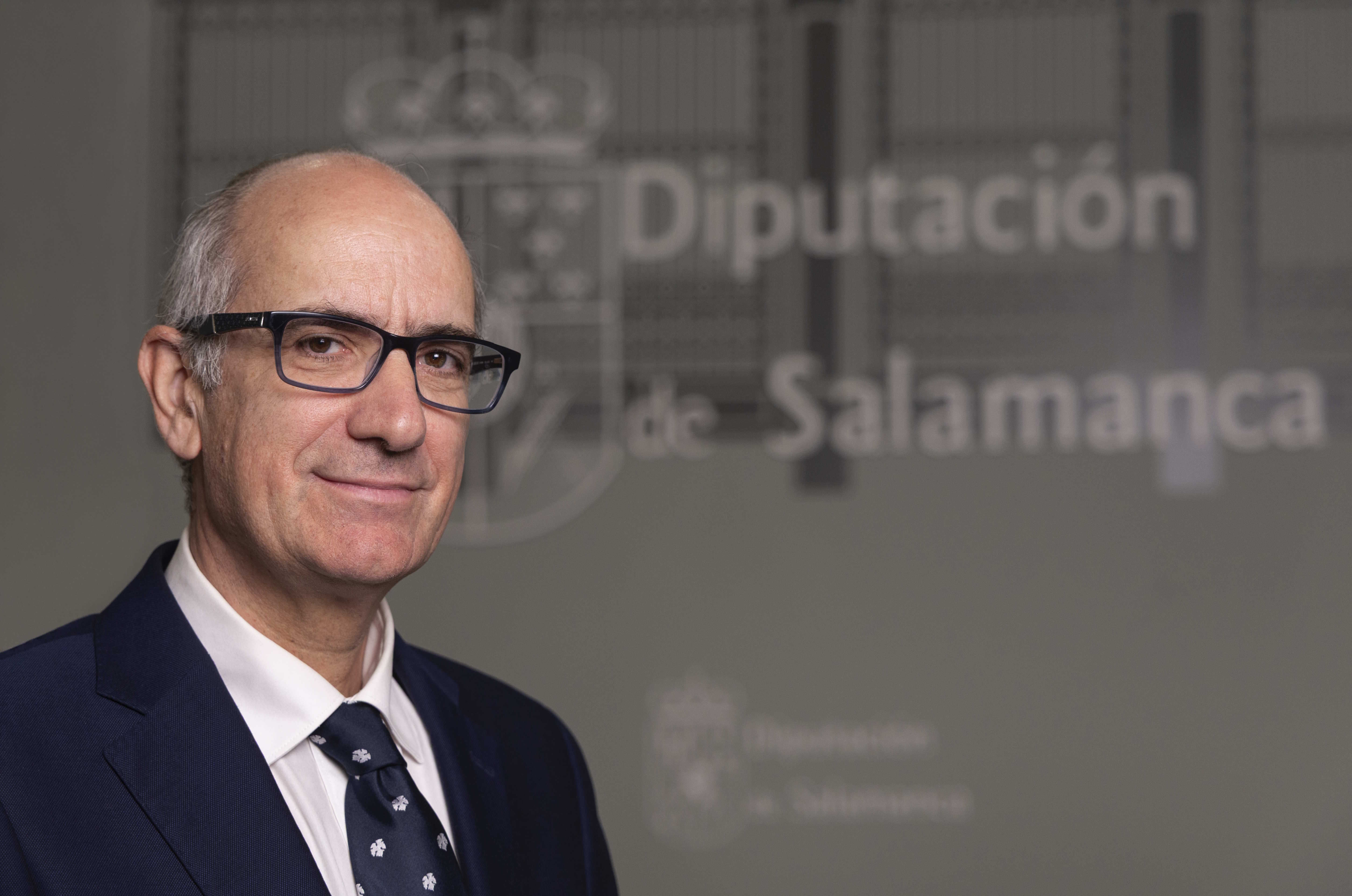 El presidente de la Diputación, Javier Iglesias